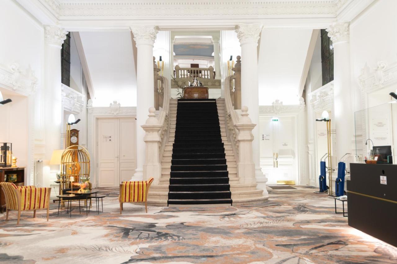 Grand Hotel Du Tonneau D'Or Belfort Buitenkant foto